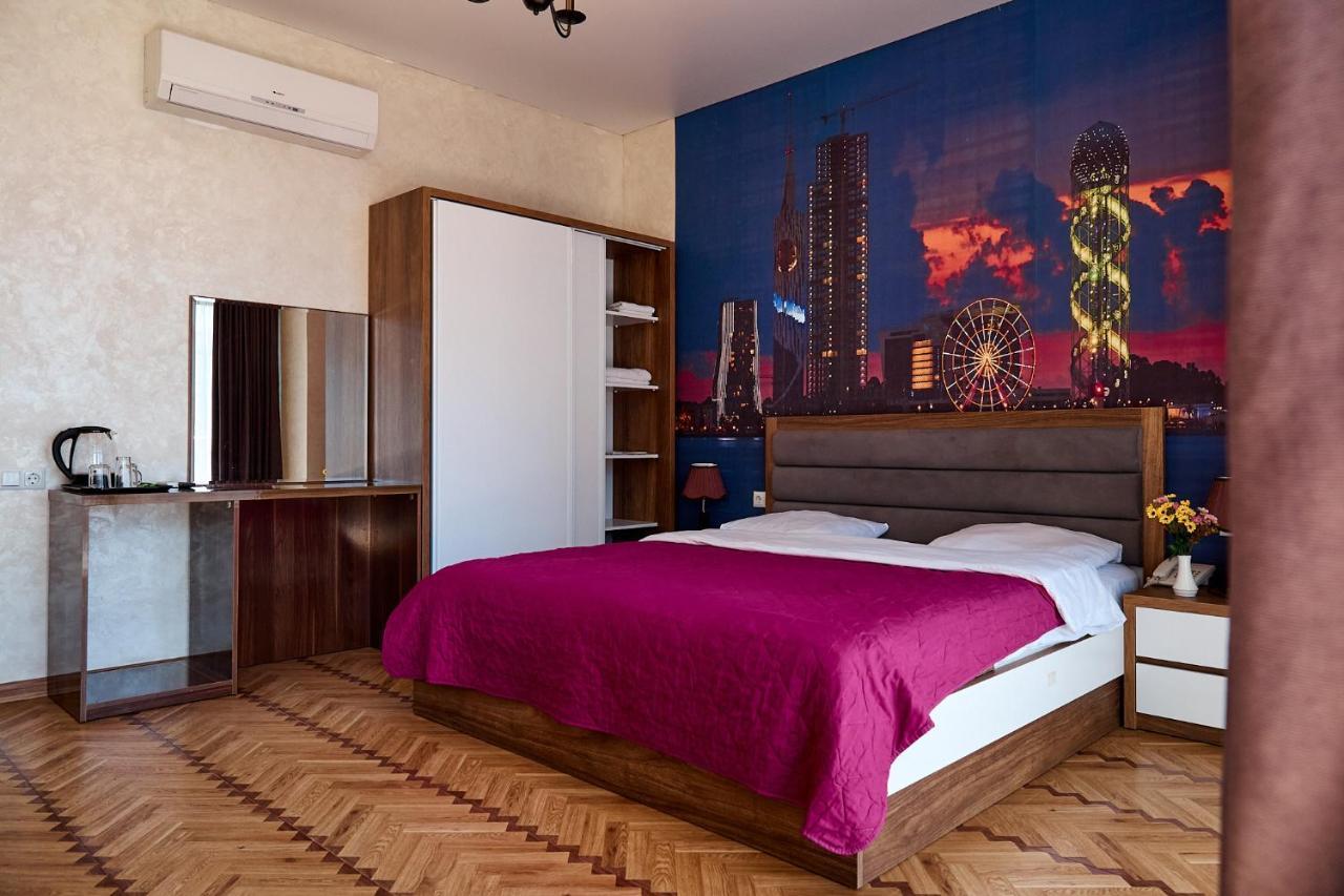 Hotel Lord Batumi Eksteriør bilde